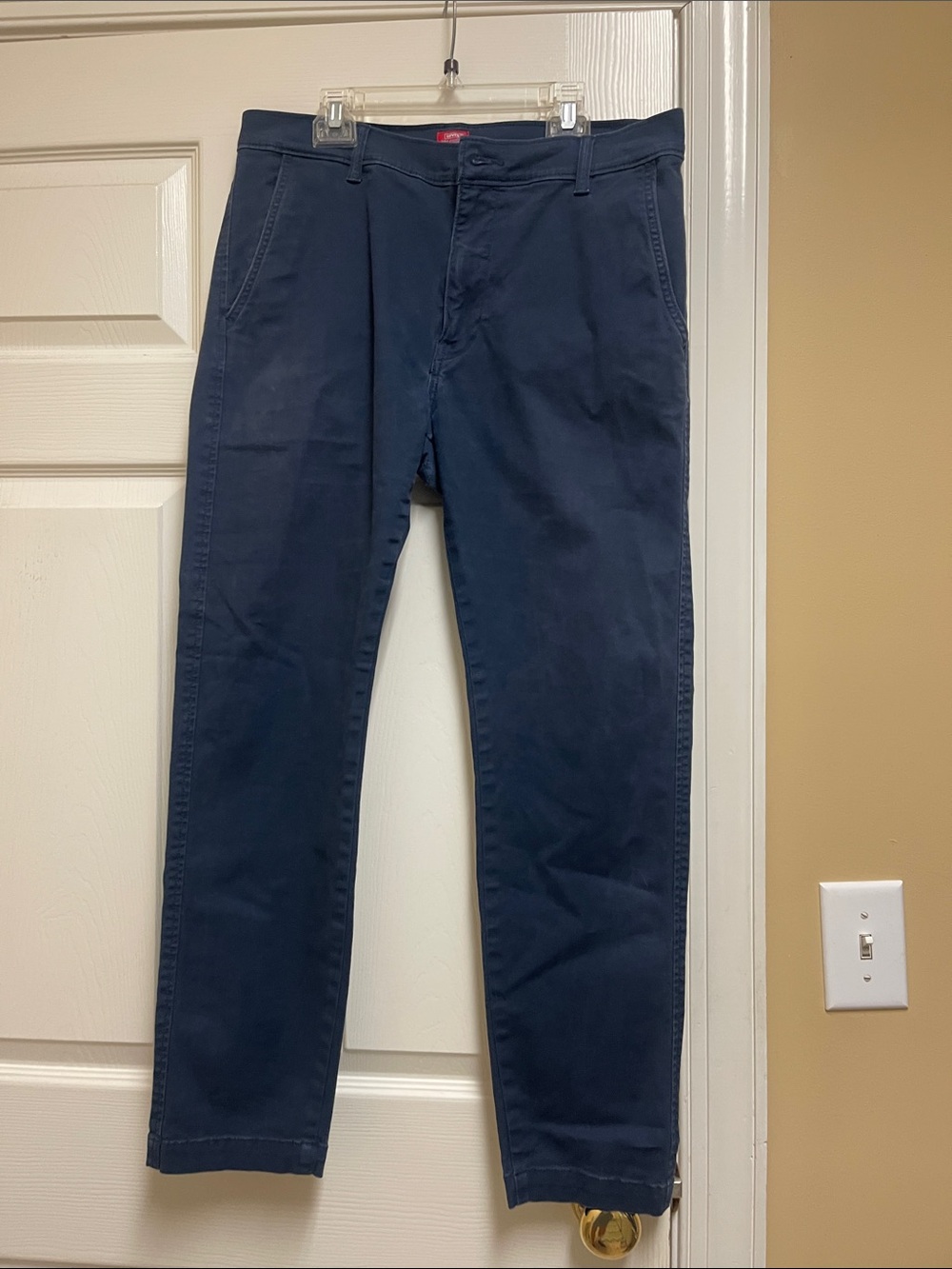 Levi's Slim Navy Cotton Chinos